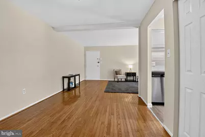 3354 Woodburn Road #11, Annandale, VA 22003 - Photo 9