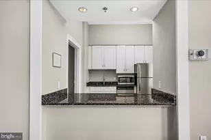 1625 International Dr, McLean, VA 22102 - Photo 37