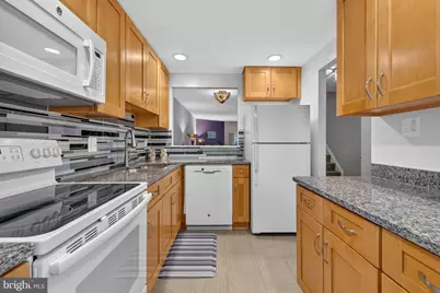 6109 Liverpool Lane, Alexandria, VA 22315 - Photo 9