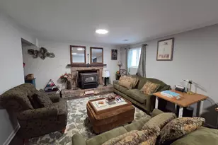 7009 Lamp Post Ln, Alexandria, VA 22306 - Photo 9