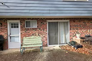 7009 Lamp Post Ln, Alexandria, VA 22306 - Photo 3