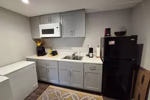 7009 Lamp Post Ln, Alexandria, VA 22306 - Photo 5