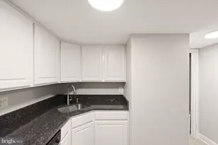1414 Northgate Square, Reston, VA 20190 - Photo 13
