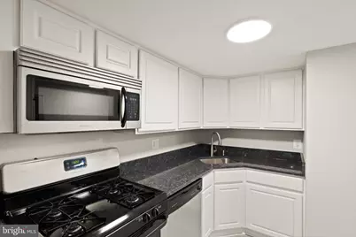 1414 Northgate Square #14/1B, Reston, VA 20190 - Photo 11