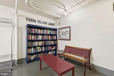 200 Locust Street SE #405, Vienna, VA 22180 - Photo 29