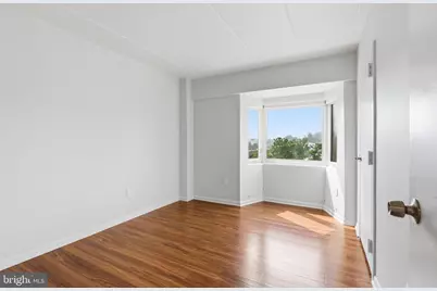 200 Locust Street SE #405, Vienna, VA 22180 - Photo 21