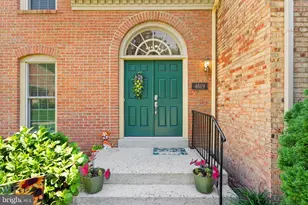 4619 Luxberry Dr, Fairfax, VA 22032 - Photo 3