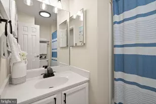4619 Luxberry Dr, Fairfax, VA 22032 - Photo 35
