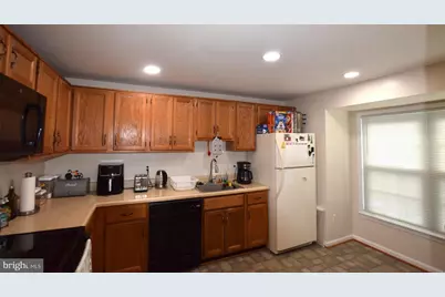 6560 Lochleigh Court, Alexandria, VA 22315 - Photo 5