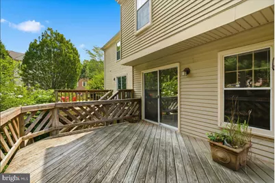 8902 Winding Hollow Way, Springfield, VA 22152 - Photo 11