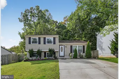 8460 Rippled Creek Court, Springfield, VA 22153 - Photo 3