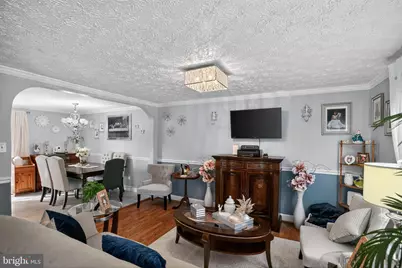 8460 Rippled Creek Court, Springfield, VA 22153 - Photo 7