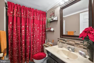 8460 Rippled Creek Court, Springfield, VA 22153 - Photo 23