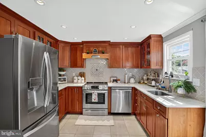 8460 Rippled Creek Court, Springfield, VA 22153 - Photo 17