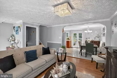 8460 Rippled Creek Court, Springfield, VA 22153 - Photo 9
