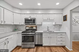 3708 Steppes Ct, Falls Church, VA 22041 - Photo 17