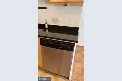 2911 Charing Cross Road #6, Falls Church, VA 22042 - Photo 19