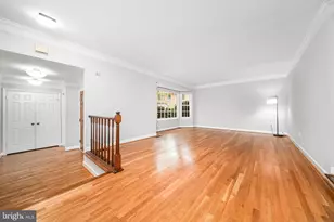 7308 Aynsley Ln, McLean, VA 22102 - Photo 9
