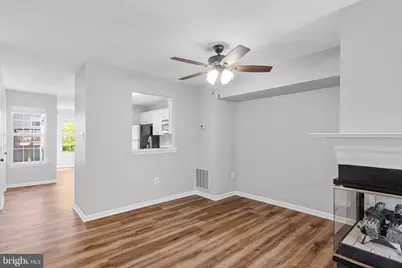 13126 Plotner Farm Road, Herndon, VA 20171 - Photo 7