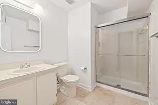 6905 Victoria Dr, Alexandria, VA 22310 - Photo 13