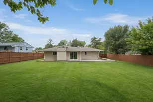 416 Virginia Ave, Herndon, VA 20170 - Photo 37