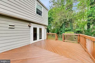 5932 Peregrine Dr, Burke, VA 22015 - Photo 35