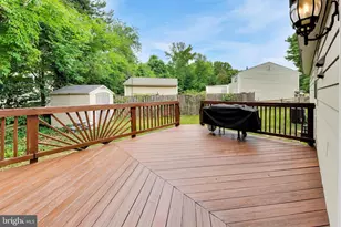 5932 Peregrine Dr, Burke, VA 22015 - Photo 37