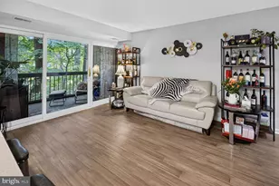 11741 Ledura Ct, Reston, VA 20191 - Photo 3
