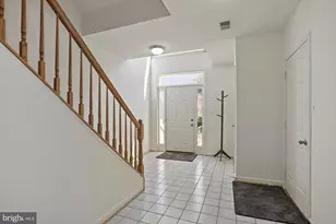 4002 Rosemeade Dr, Fairfax, VA 22033 - Photo 3