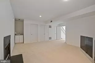 4002 Rosemeade Dr, Fairfax, VA 22033 - Photo 5