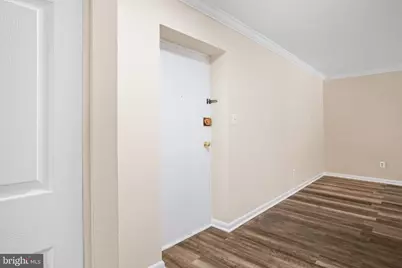 6141 Leesburg Pike #101, Falls Church, VA 22041 - Photo 7