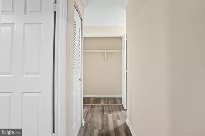 6141 Leesburg Pike #101, Falls Church, VA 22041 - Photo 23