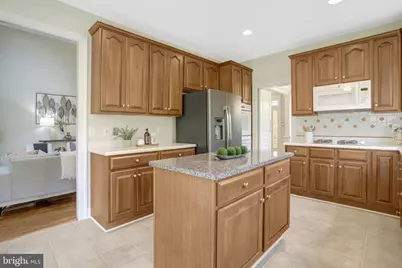 6276 Kingfisher Lane, Alexandria, VA 22312 - Photo 19
