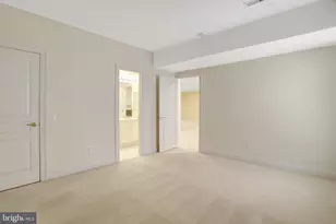 6276 Kingfisher Ln, Alexandria, VA 22312 - Photo 57