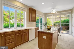 6276 Kingfisher Ln, Alexandria, VA 22312 - Photo 17