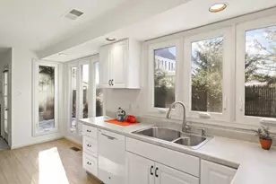 7004 Dreams Way Ct, Alexandria, VA 22315 - Photo 13