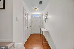 9219 Lorton Valley Rd, Lorton, VA 22079 - Photo 5