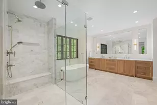2107 Elliott Ave, McLean, VA 22101 - Photo 19