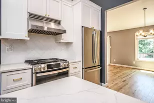 2511 Fallsmere Ct, Falls Church, VA 22043 - Photo 17