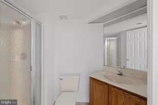 6528 Skylemar Trail, Centreville, VA 20121 - Photo 25