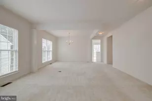 11909 St Johnsbury Ct, Reston, VA 20191 - Photo 9
