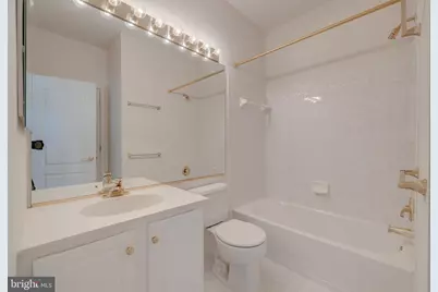 11909 Saint Johnsbury Court, Reston, VA 20191 - Photo 5