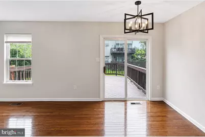 13824 Bridlington Court, Centreville, VA 20120 - Photo 7