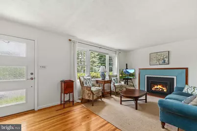 600 John Marshall Drive NW, Vienna, VA 22180 - Photo 5