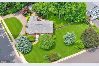 600 John Marshall Drive NW, Vienna, VA 22180 - Photo 49