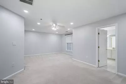 8648 Royal Worcester Lane, Fairfax, VA 22031 - Photo 29