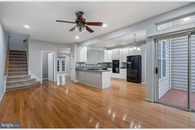 8648 Royal Worcester Lane, Fairfax, VA 22031 - Photo 15