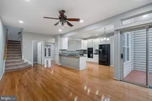 8648 Royal Worcester Ln, Fairfax, VA 22031 - Photo 15