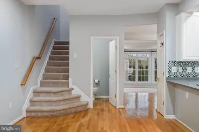 8648 Royal Worcester Lane, Fairfax, VA 22031 - Photo 9