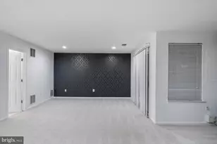 8648 Royal Worcester Ln, Fairfax, VA 22031 - Photo 43